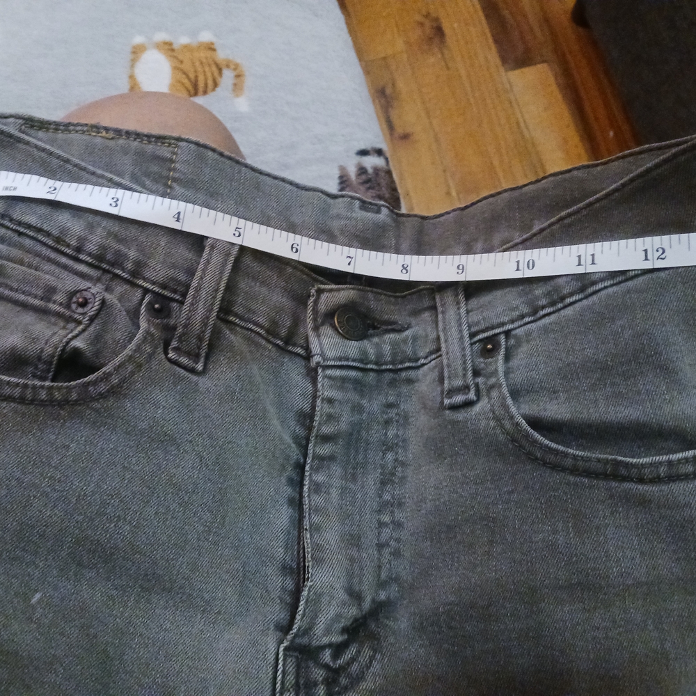 Levis Gray Jeans